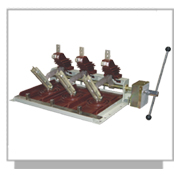 GNF38-12-630A系列戶內(nèi)環(huán)網(wǎng)隔離開關(guān)